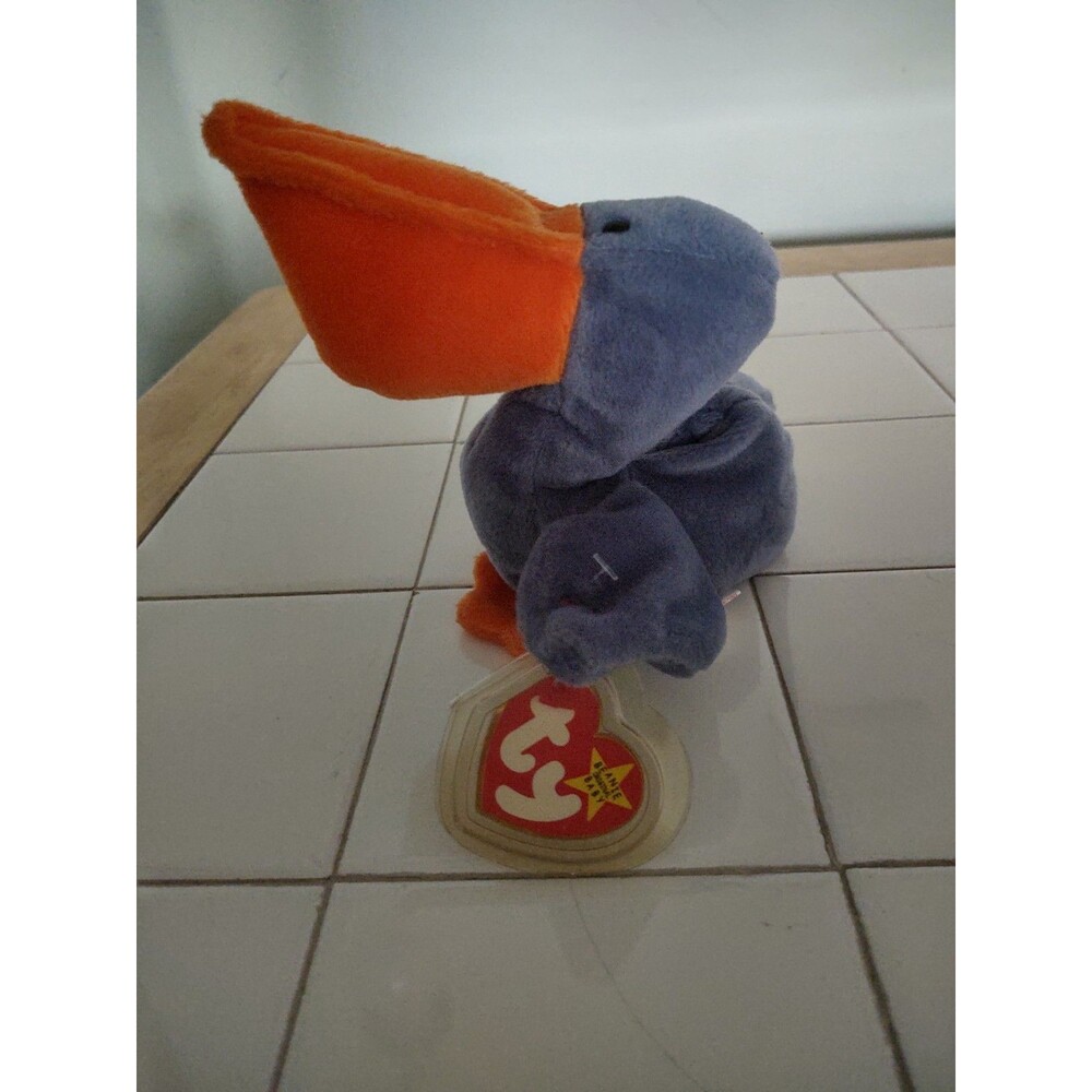 Ty 4107 Scoop the Pelican Beanie Babies